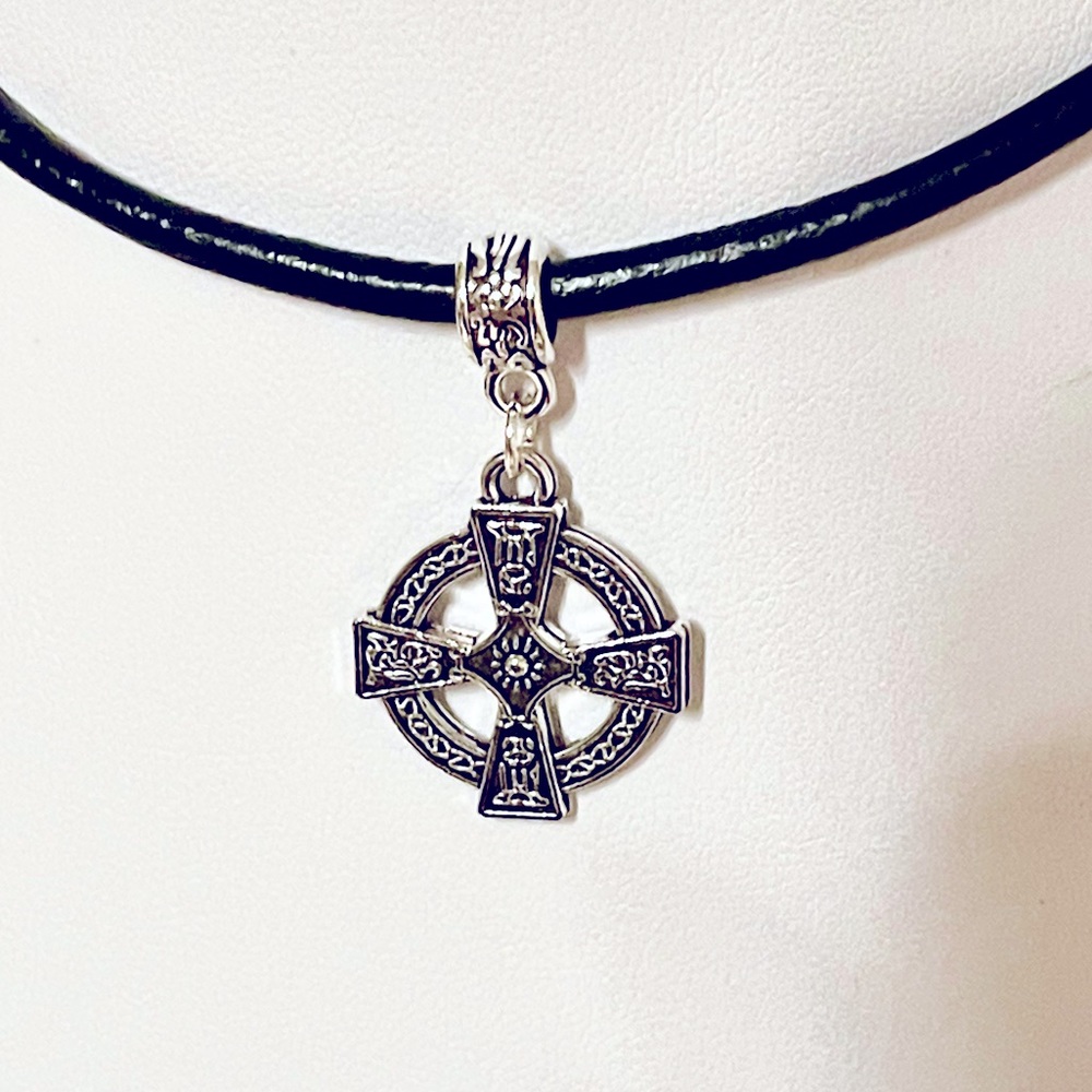 Celtic cross black leather choker
